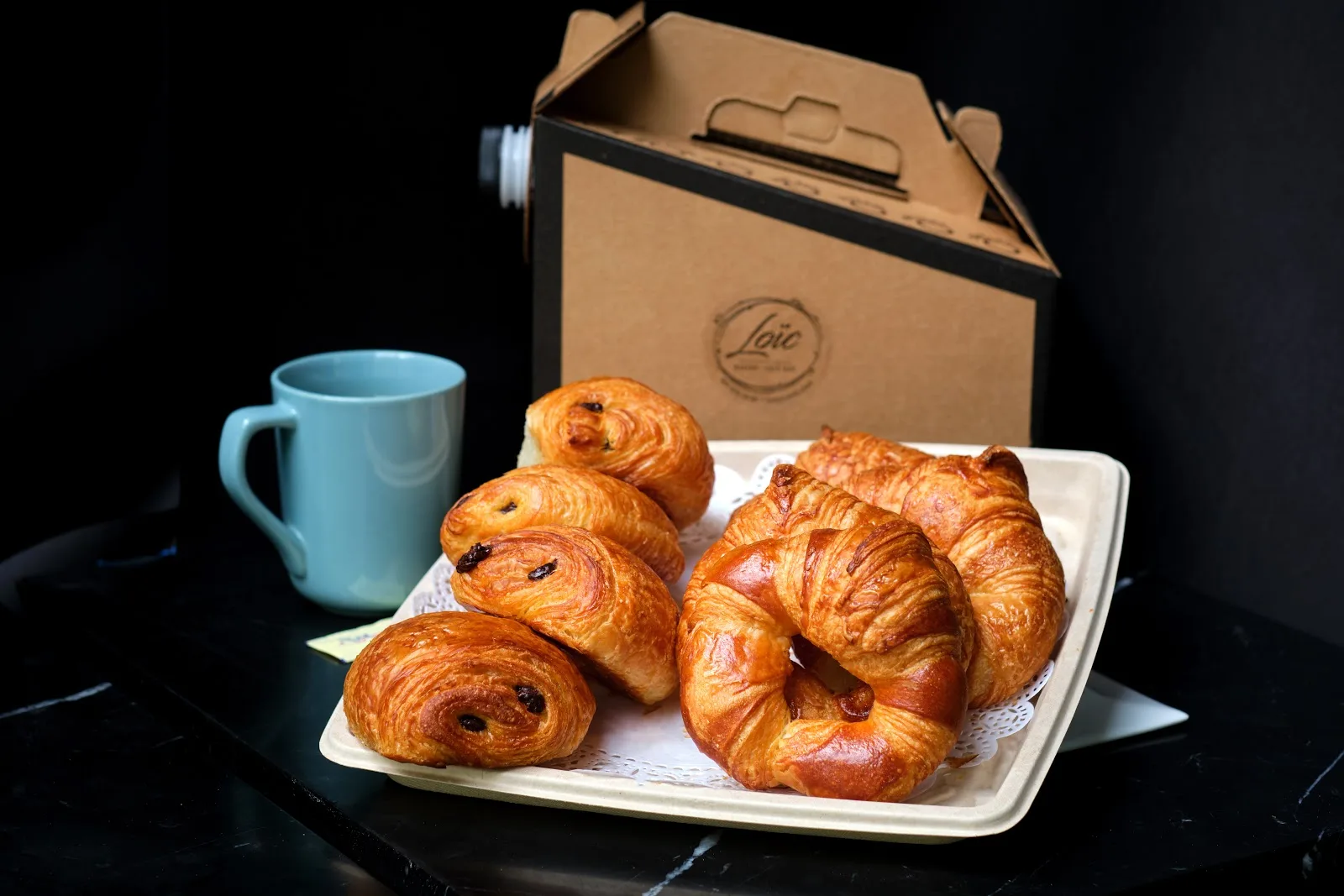 Loic Bakery Cafe Bar